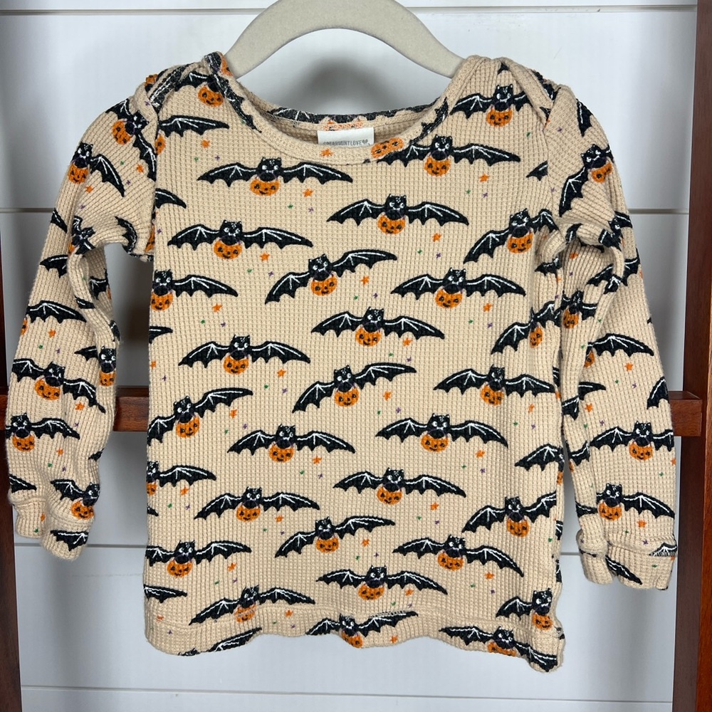 Adorable Bat Kids Pajama Set by Spearmint Love - Picture 2 of 5
